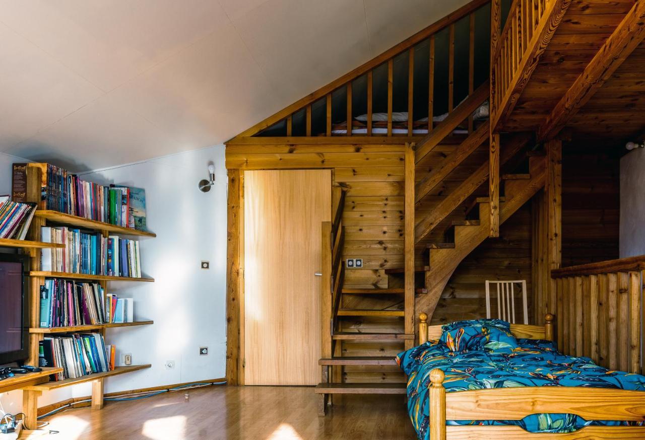 Chalet panoramique Château-Ville-Vieille Extérieur photo